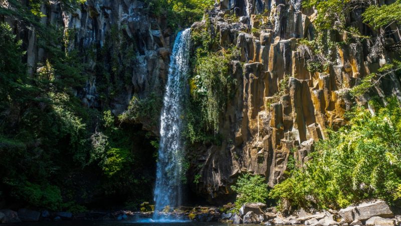 Salto de la Princesa: la cascada escondida entre bosques y lava volcánica en Curacautín